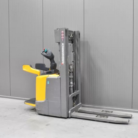 Jungheinrich ERC 214 Transpaleta electrica cu catarg 1.40T 4.09M 2020  Q57741