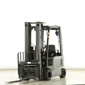 Nissan JG-1-N-1-L-18-Q Stivuitor electric 1.80T 4.75M 2008  R176542