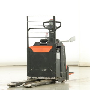 Toyota LPE-200 Transpaleta electrica  2.00T 2019  C176277