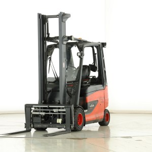 Linde E-30-HL-01-600 Stivuitor electric 3.00T 4.45M 2018  G171706