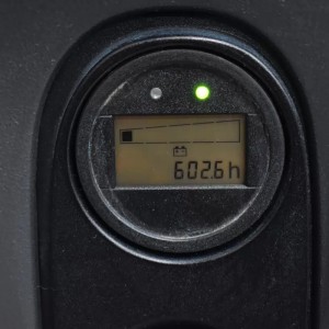 Linde L 10 B Transpaleta electrica cu catarg 1.00T 1.46M 2017  Y55149