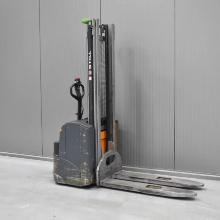 Still EGV 16 Transpaleta electrica cu catarg 1.60T 3.32M 2014  D53953