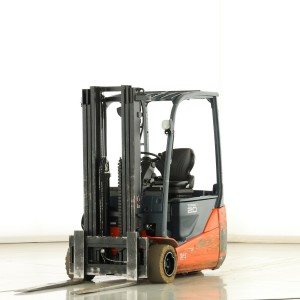 Toyota 8-FBE-20-T Electric forklift 2.00T 4.50M 2018  A176275