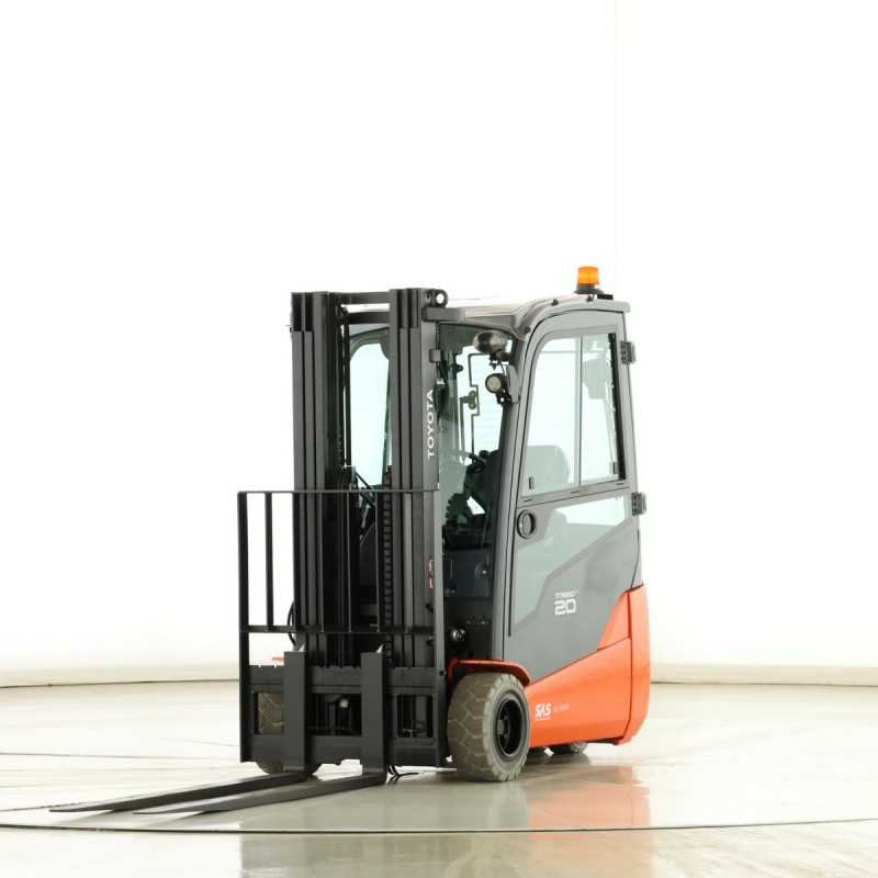 Toyota 8-FBE-20-T Electric forklift 2.00T 4.50M 2017  Y176149