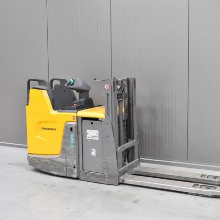Jungheinrich ERD 220 Electric pallet truck with mast 2.00T 1.66M 2019  X56598