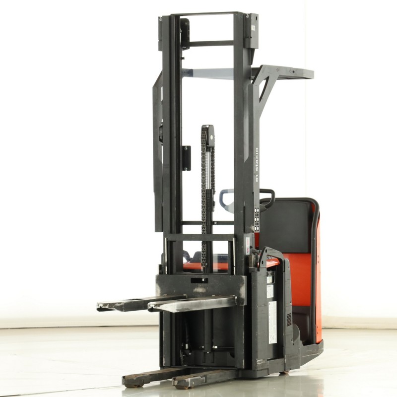 Bt SPE-160 Transpaleta electrica cu catarg 1.60T 4.15M 2019  O176389
