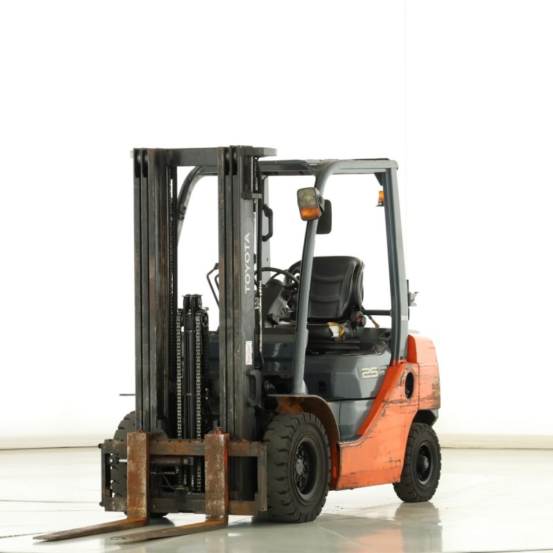 Toyota 32-8-FG-25 Stivuitor GPL 2.50T 4.70M 2019  B175951