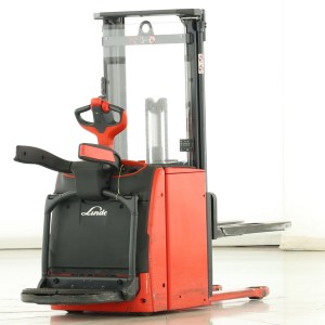 Linde L-14-AP Transpaleta electrica cu catarg 1.40T 2.84M 2020  K175785