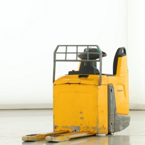 Jungheinrich ERE-225-DRIVE Electric pallet truck 2.50T 2018  Y176649