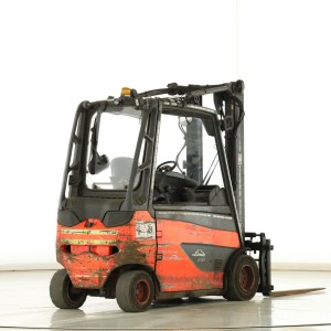 Linde E-30-HL-01-600 Stivuitor electric 3.00T 3.69M 2018  A175600
