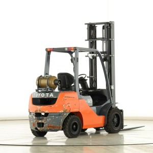 Toyota 02-8-FGF-30 Stivuitor GPL 3.00T 4.50M 2008  M176662