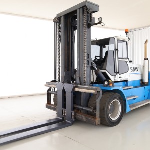 Smv 16-1200-B Stivuitor diesel 16.00T 4.00M 2008  Q176091