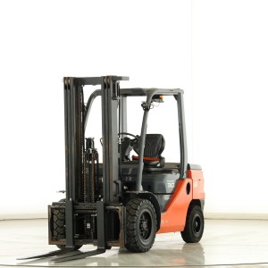 Toyota 52-8-FDF-30 Stivuitor diesel 3.00T 4.70M 2020  J175659