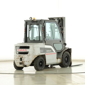 Nissan W-61-F-4-A-50-Y Stivuitor diesel 5.00T 3.70M 2011  L176461