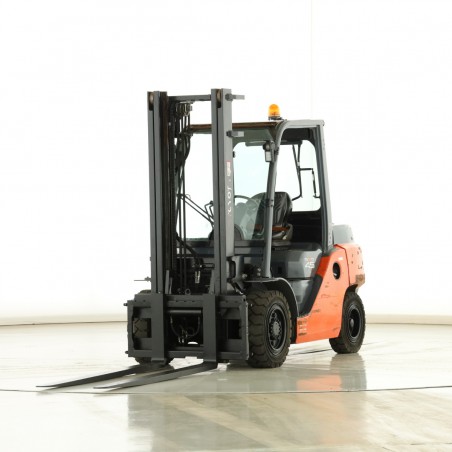 Toyota 40-8-FD-40-N Stivuitor diesel 4.00T 3.70M 2020  K176010