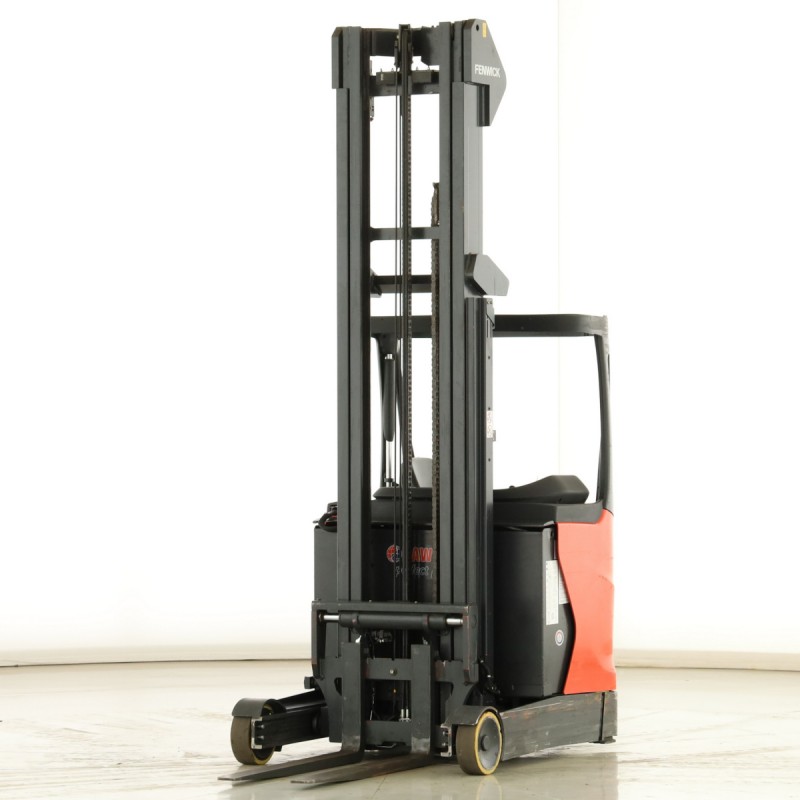 Linde R-14-01 Reach Truck 1.40T 8.59M 2017  V174571