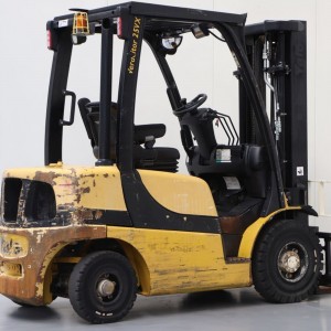 YALE GDP25VX Produs 2.50T 4.95M 2011 VOJ73