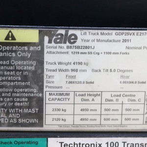 YALE GDP25VX Produs 2.50T 4.95M 2011 VOJ73