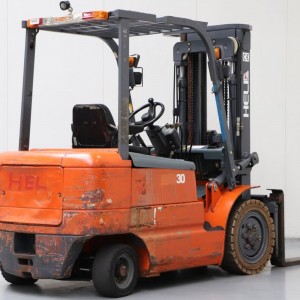 HELI CPD30B Produs 3.00T 4.35M 2004 RNN43
