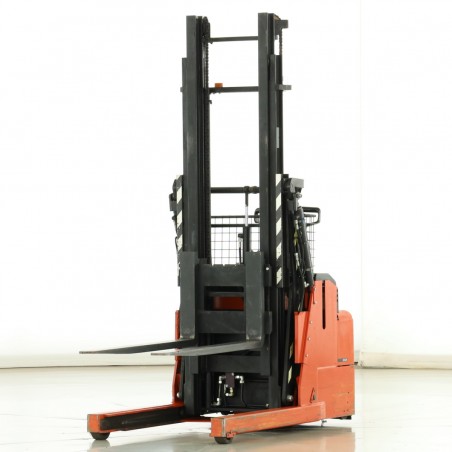 Bt RWE-120 Electric pallet truck with mast 1.20T 3.35M 2007  F176505