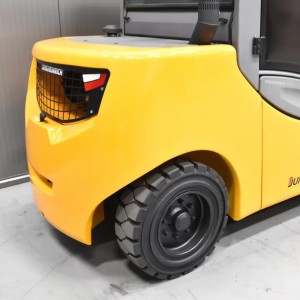 JUNGHEINRICH DFG S50S Produs 5.00T 3.82M 2016 F57673