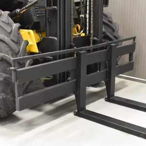 JCB 930, 4 X 4 Produs 3.00T 5.50M N42991
