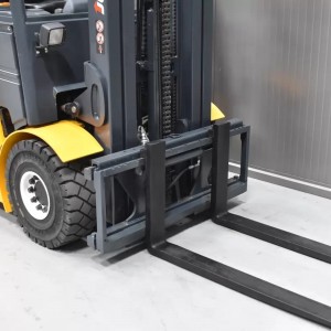 JUNGHEINRICH EFG 425 K Produs 2.50T 4.70M 2014 A56108