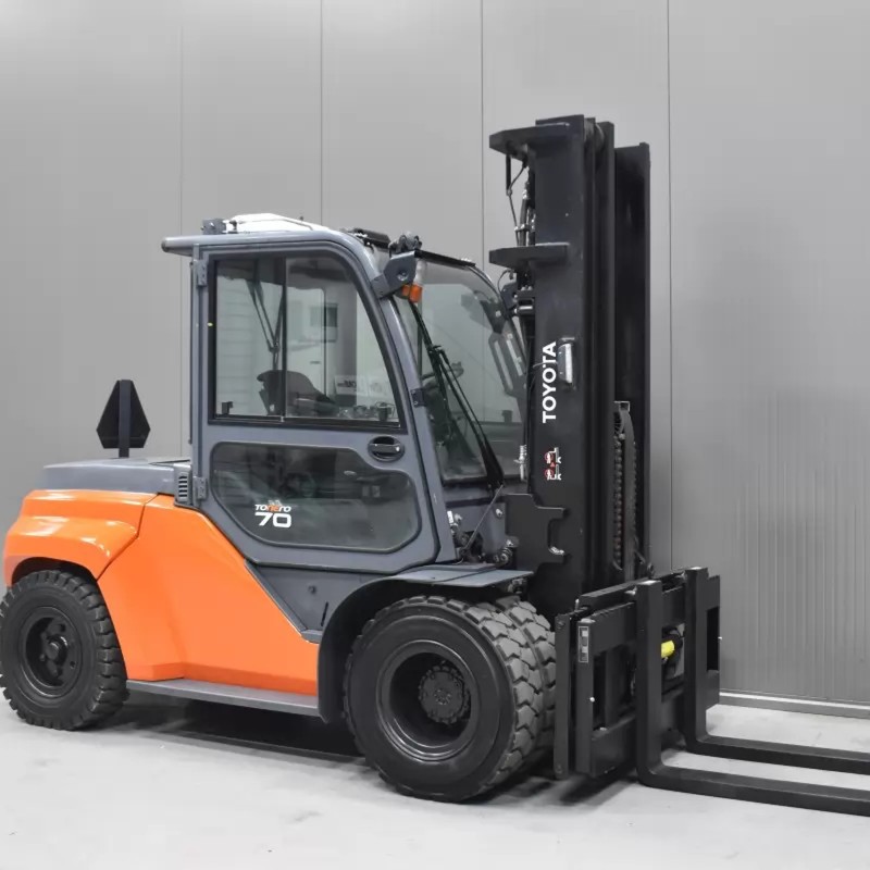 Toyota 40-8FD70N Produs 7.00T 5.00M 2017 F57205