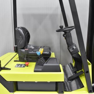 CLARK CTM 16 S Produs 1.60T 5.43M 1995 V57663