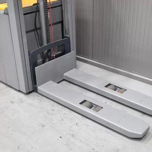 JUNGHEINRICH EJC 112 Produs 1.20T 2.50M 2021 G57700