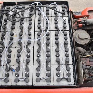 LINDE E 30-02 Produs 3.00T 5.90M 2005 O8646