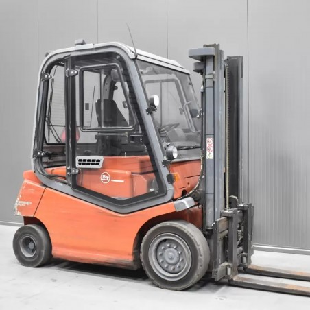 BT CBE 4.0 AC Produs 4.00T 3.20M 2002 M57238
