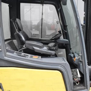 JUNGHEINRICH EFG 218 K Produs 1.70T 5.00M 2010 J57339