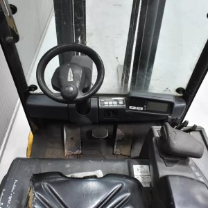 JUNGHEINRICH EFG 320 Produs 1.76T 4.00M 2009 O57552