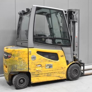 JUNGHEINRICH EFG 425 Produs 2.50T 5.00M 2018 K57704