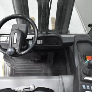 JUNGHEINRICH EFG 425 Produs 2.50T 5.00M 2018 K57704