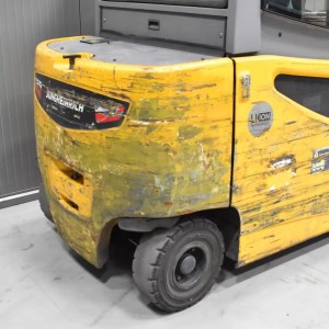 JUNGHEINRICH EFG 425 Produs 2.50T 5.00M 2018 K57704