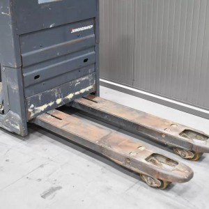 JUNGHEINRICH ECE 220 HP Produs 2.00T 0.20M 2012 K56300