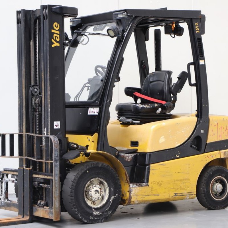 YALE GDP25VX Produs 2.50T 4.95M 2012 WOJ74