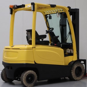 Hyster J3.0XN Stivuitor electric 3.00T 3.20M 2017 OMQ66