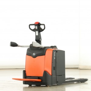 BT LPE-200 Transpaleta electrica  2.00T 2015 K176784