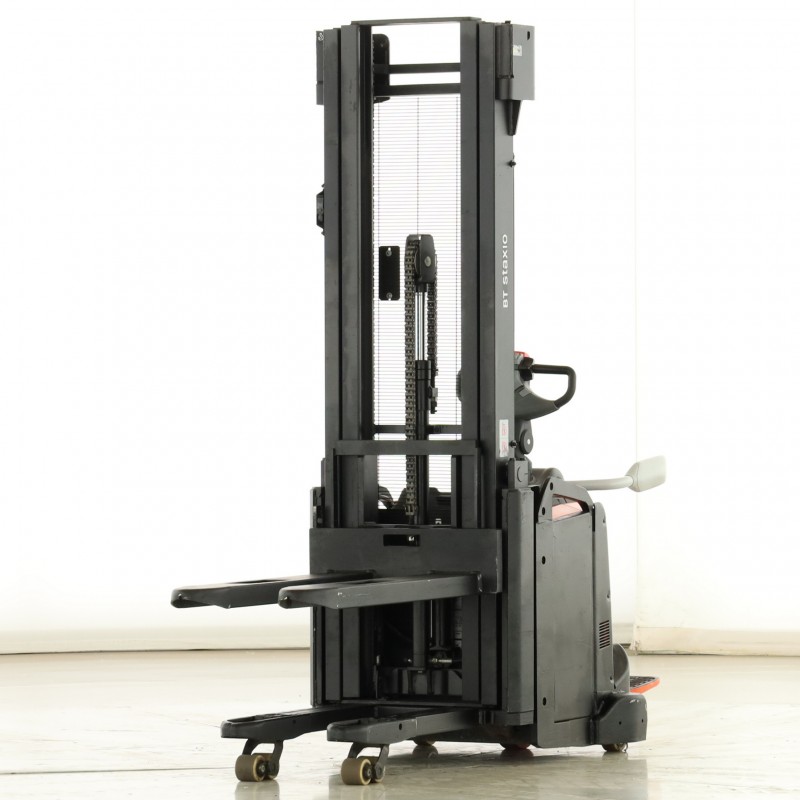 Toyota SPE-160-L Electric pallet truck with mast 1.60T 5.40M 2018 M176812