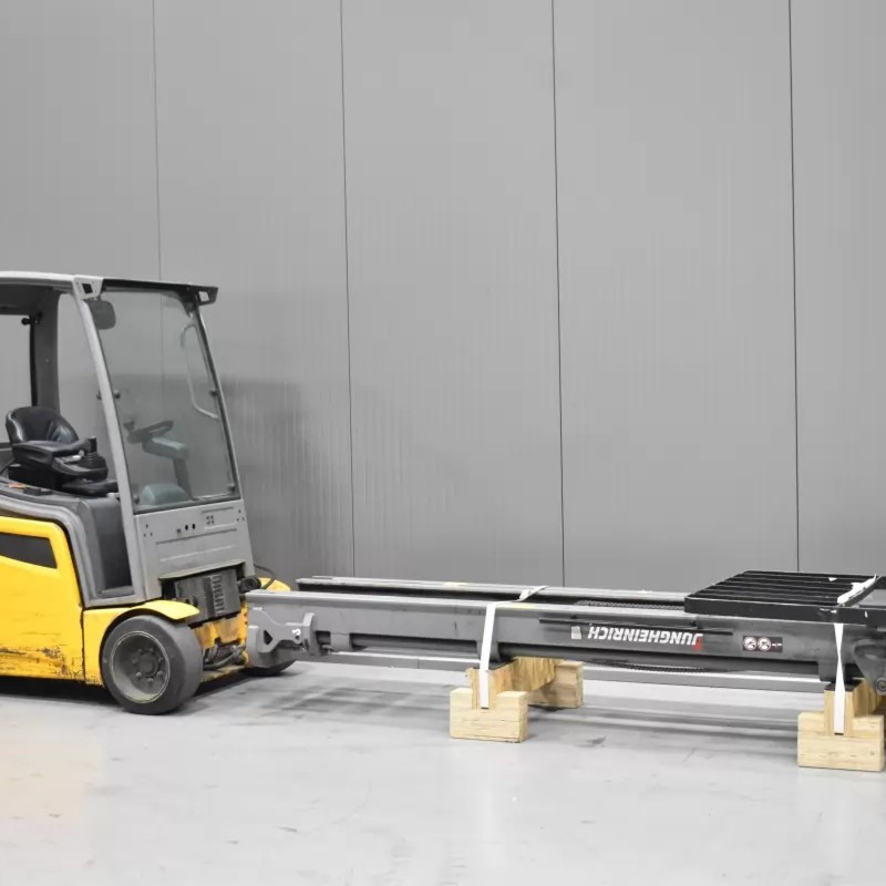 JUNGHEINRICH EFG 218 K Stivuitor electric 1.80T 8.00M 2018 Z57563