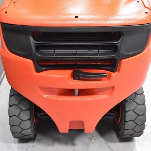 LINDE H 30 D - 02 Diesel forklift 3.00T 4.65M 2016 C57202