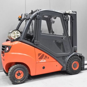 LINDE H 35 T - 01 Stivuitor GPL 3.50T 3.20M 2010 T57583