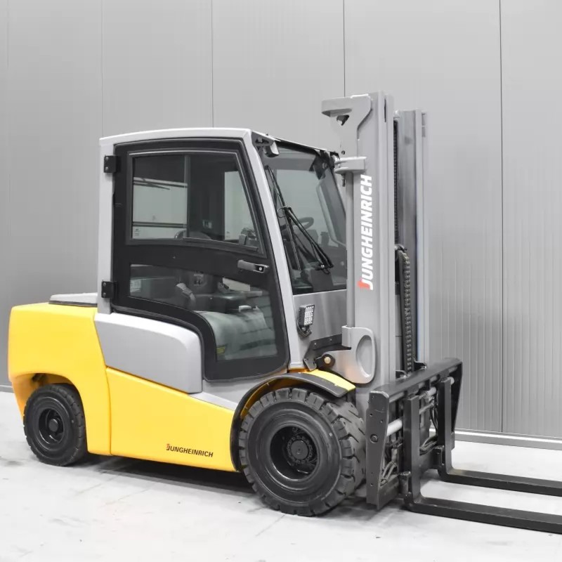 JUNGHEINRICH DFG 435S Diesel forklift 3.42T 4.40M 2019 S56698