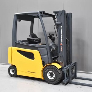 JUNGHEINRICH EFG 425 K Stivuitor electric 2.50T 4.70M 2015 Z56107