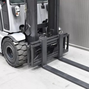 STILL RX 60-25 Electric forklift 2.50T 4.62M 2012 B56733