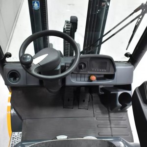 JUNGHEINRICH TFG 316 S LPG forklift 1.60T 4.40M 2016 Z57303