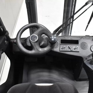 LINDE H 30 T - 02 LPG forklift 3.00T 4.35M 2014 N57499
